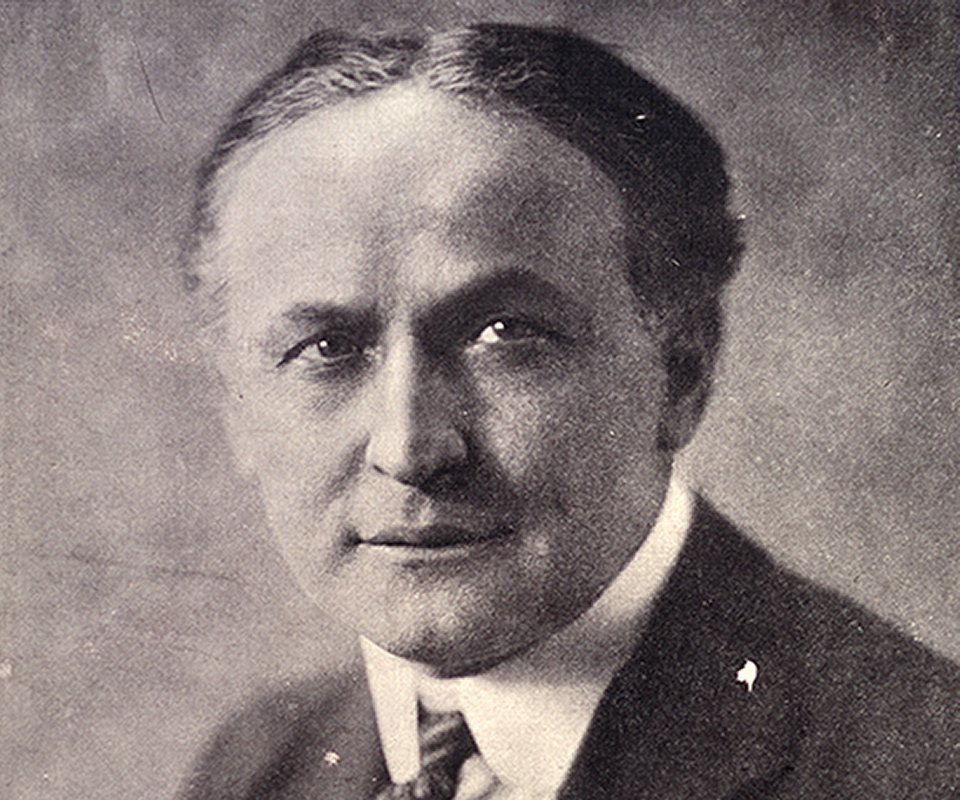 Harry Houdini in black and white portrait